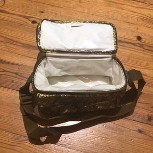 Vera Bradley Lunchbox